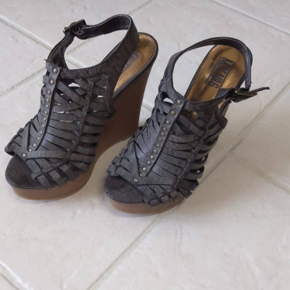 Mix No6 Wedge Sandals